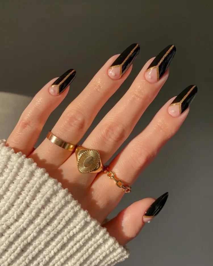 black and gold nails new years eve nail decorating ideas 2024