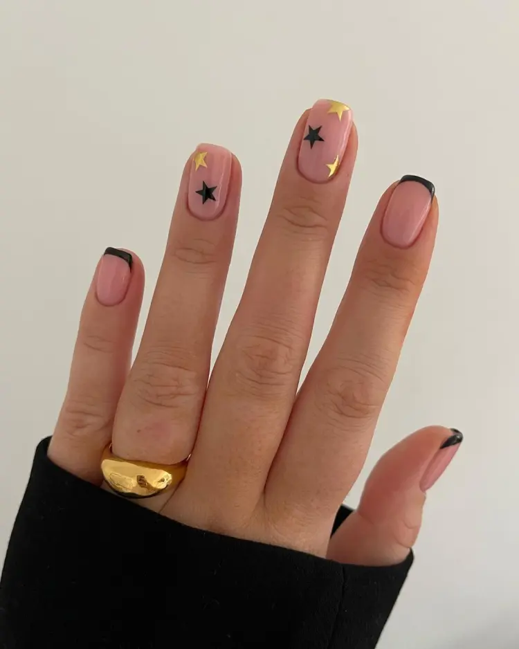 unhas pretas com glitter ouro micro manicure francesa ideias para véspera de ano novo