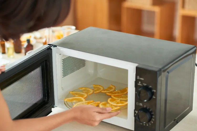 can you dry orange slices in the microwave