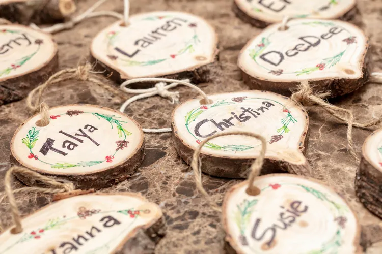 diy personalized wooden christmas tree ornaments