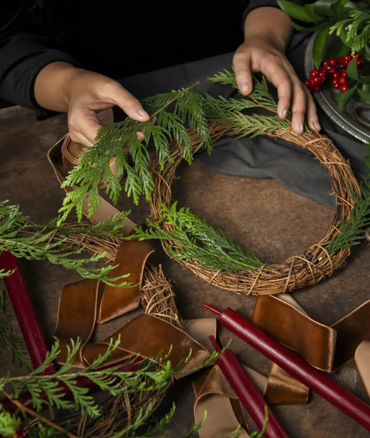diy willow wreath evergreen branches