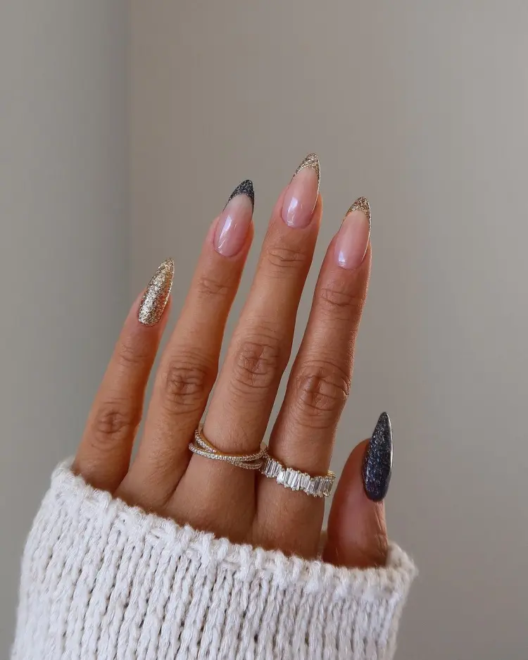 easy french christmas manicure