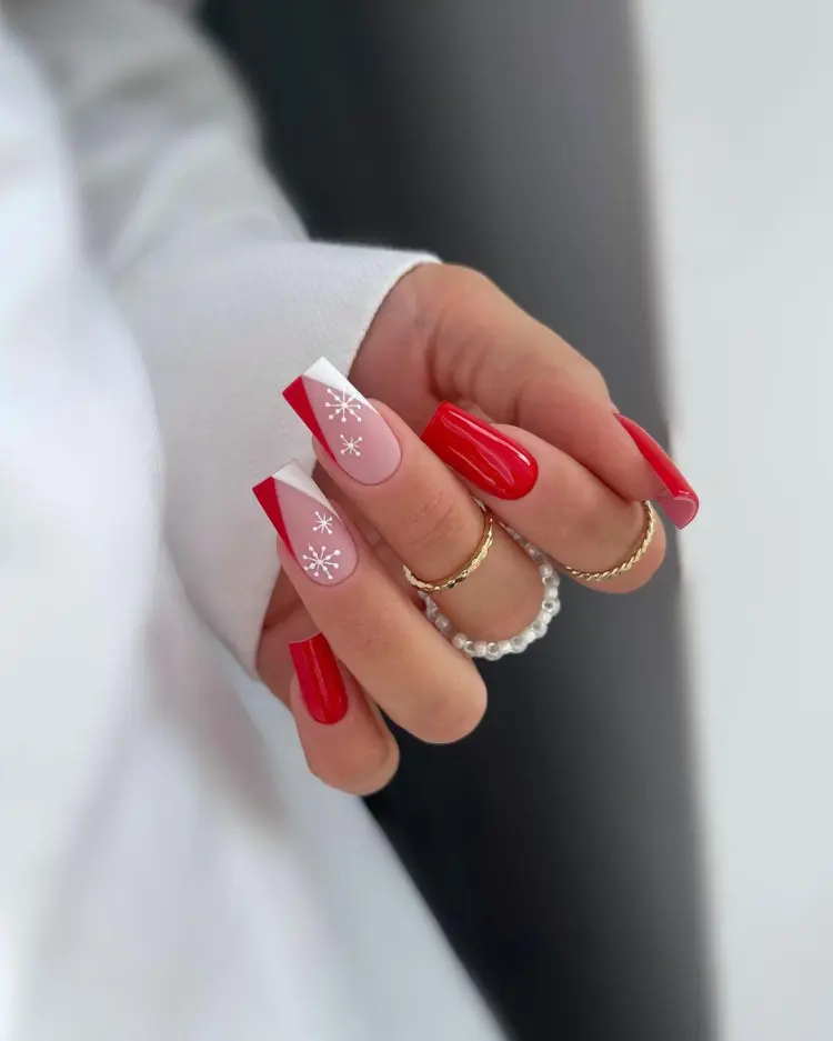 elegant christmas nails in red and white 2023 design
