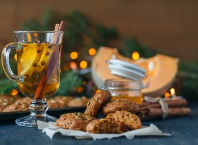 how to make white mulled wine yourself quick recipe with a piquant citrus note