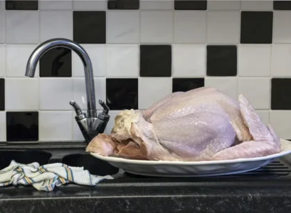 how when to defrost a turkey correct and wrong methods