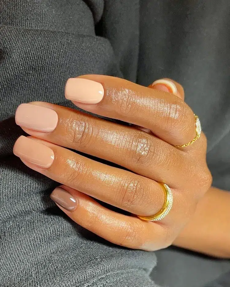nail shades beige manicure nude trend fall winter 2023