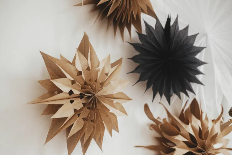 paper christmas stars easy diy project office decoration