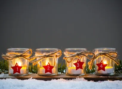 quick diy advent wreath with glass items tea lights