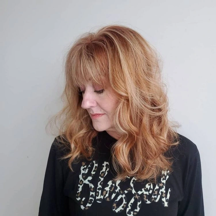 shaggy hairstyles for older women
