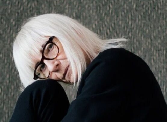 trendy hairstyles over 60 to look younger styling tips advice winter 2023 hair trends