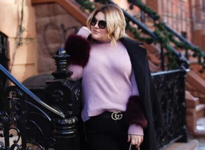 what sweater to wear when you are curvy fashion tips advice hide imperfections
