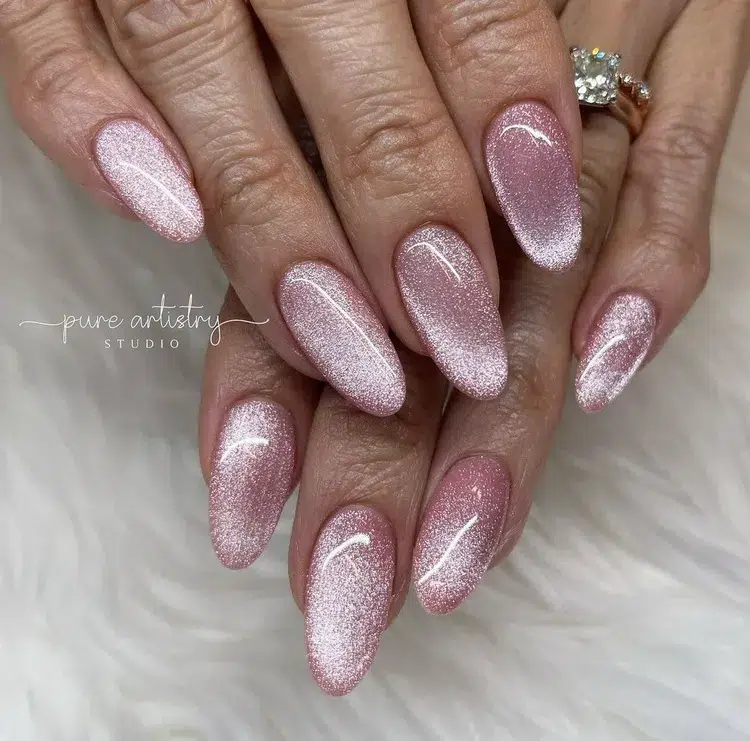 winter manicure 2024 trend velvet nails pink nail art barbiecore