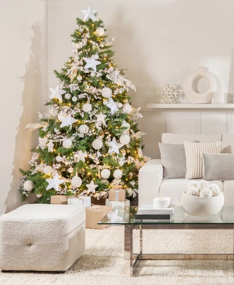 christmas tree ideas 2023 scandinavian style decoration