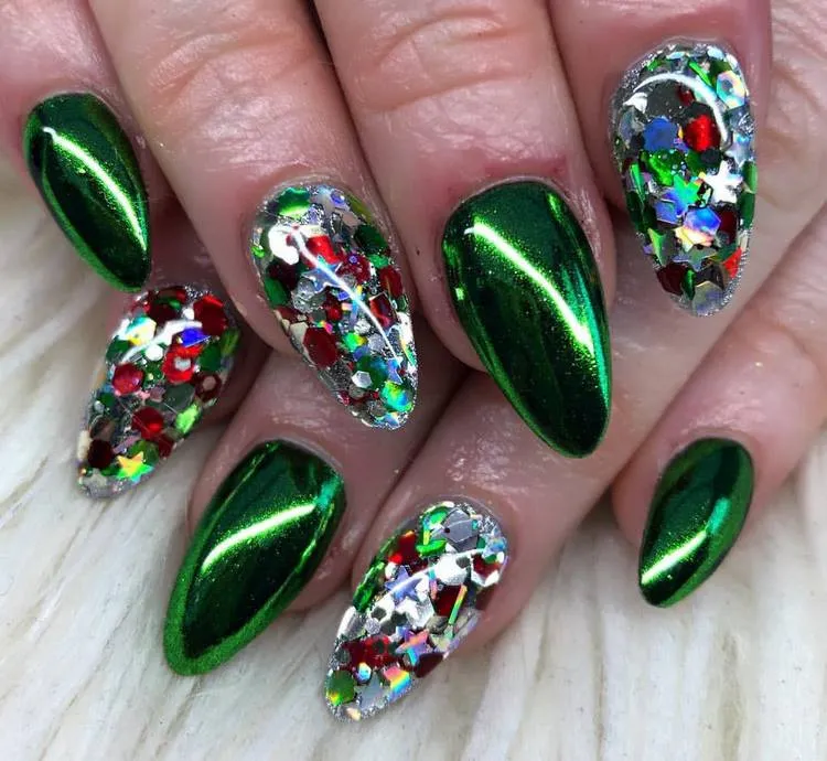 green chrome manicure christmas nails ideas