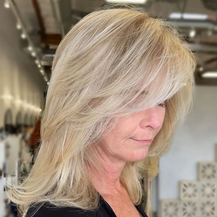 how to choose the best shoulder length hairstyles for older women