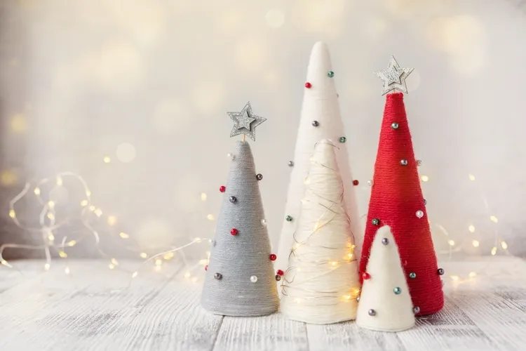 how to make yarn christmas trees with cardboard cones