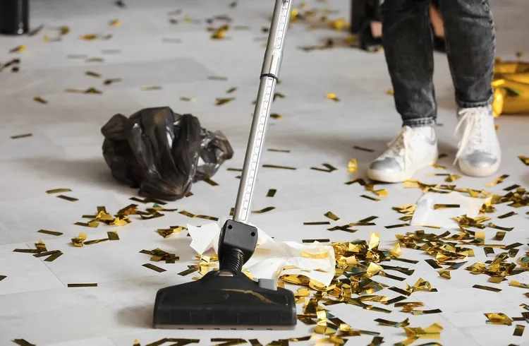 post new years eve cleaning checklist vacuum the floors