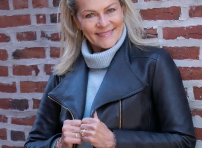 shoulder length haircuts for older women a versatile choice