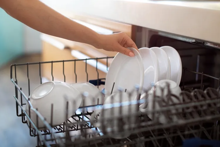 what is the proper way to load a dishwasher and common mistakes to avoid