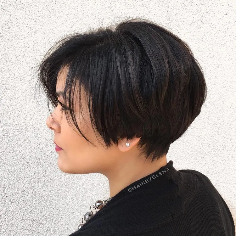 classy short haircut for women with thick hair