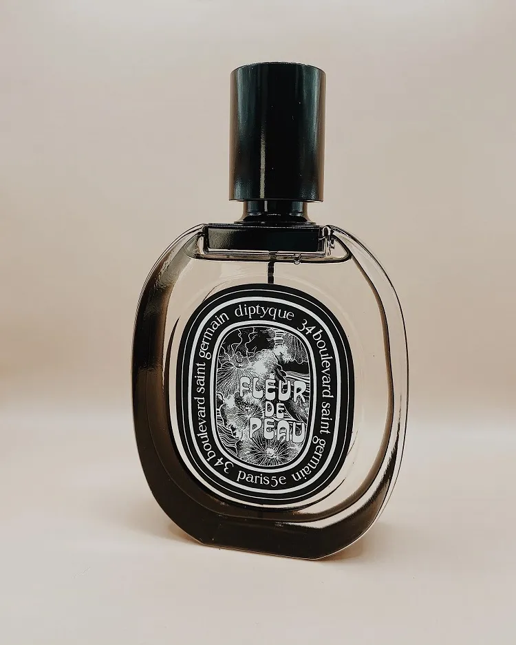diptyque perfume fleur de peau floral aldehyde winter fragrance for women men