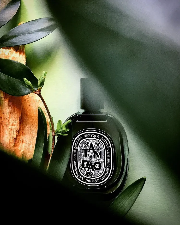 diptyque tam dao woody perfume for women and men