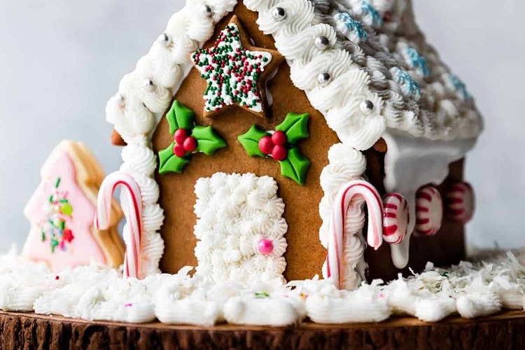 how to make a gingerbread house from scratch recipe with royal icing without eggs