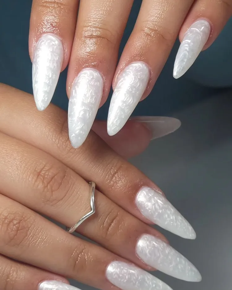 what are pearl nails winter manicure trend 2023 tiktok