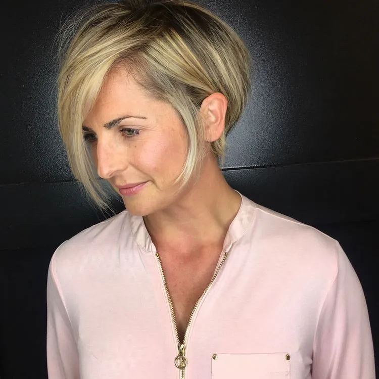 blonde short bob with side parting