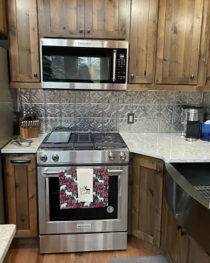 tin tile kitchen backsplash design trends