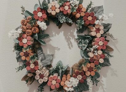 easy creative wine cork crafts for adults and children