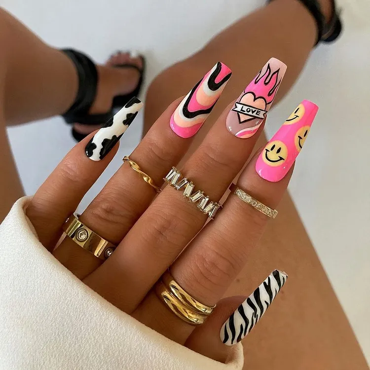 funky manicure idea for long nails