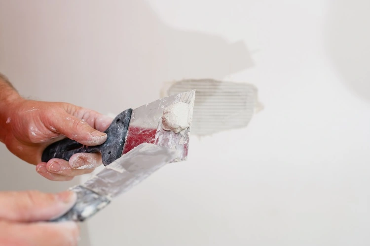 how to repair small holes in drywall