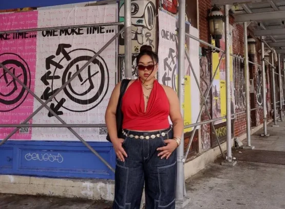 how to style baggy jeans chic casual outfits for plus size women
