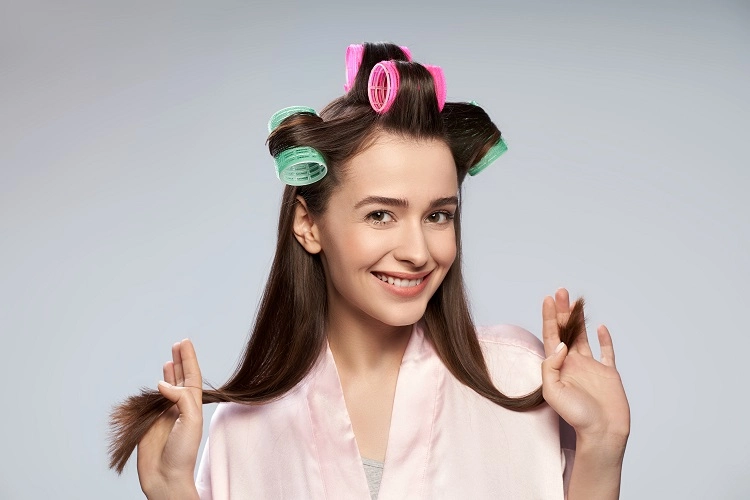 how to style bangs with rollers