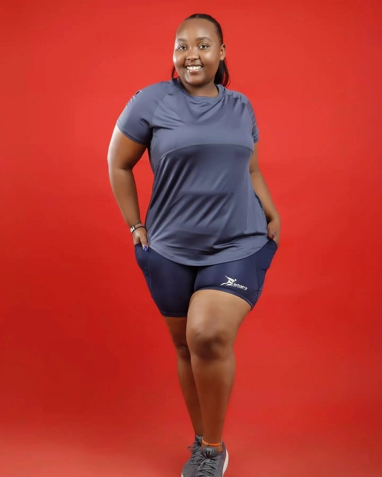 loose fitted sports top for curvy women