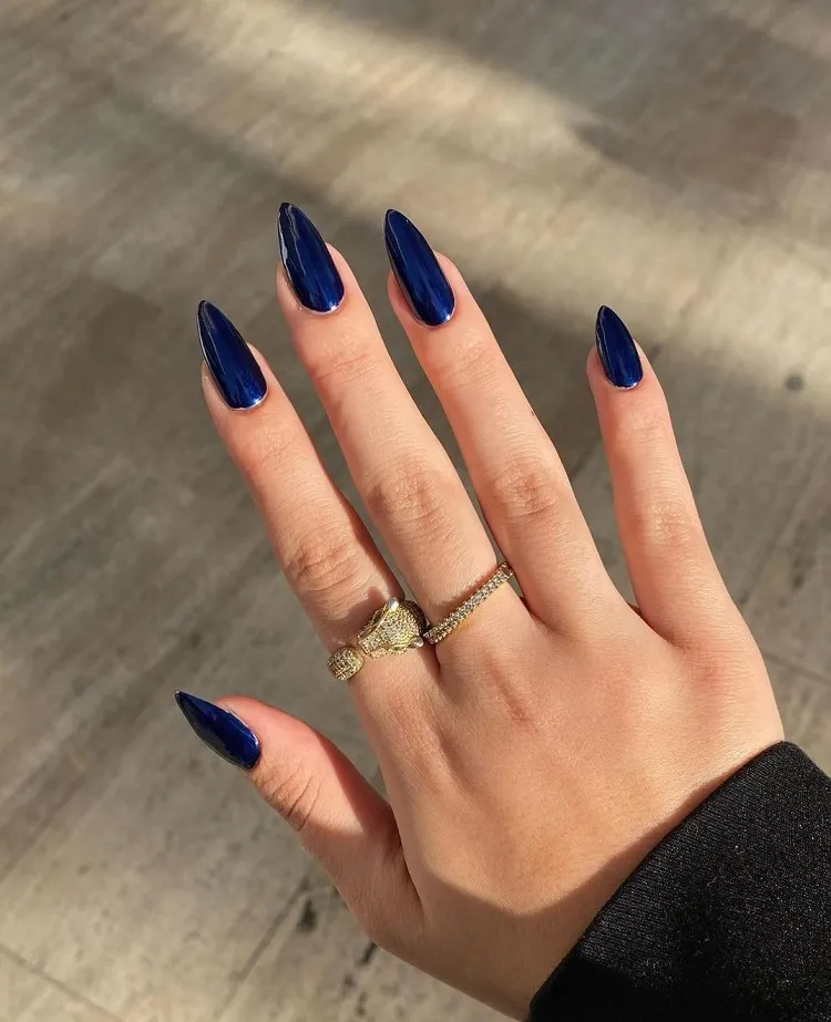 navy blue nails for winter nail colors 2024