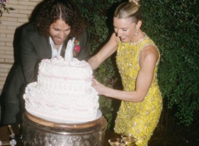 non traditional 2024 wedding trends 70s groovy disco vibe