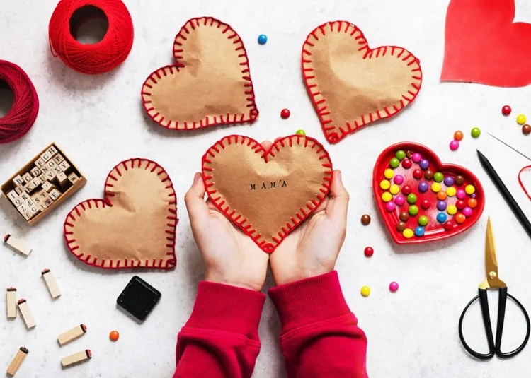 top view diy paper heart valentine's day mama lettering