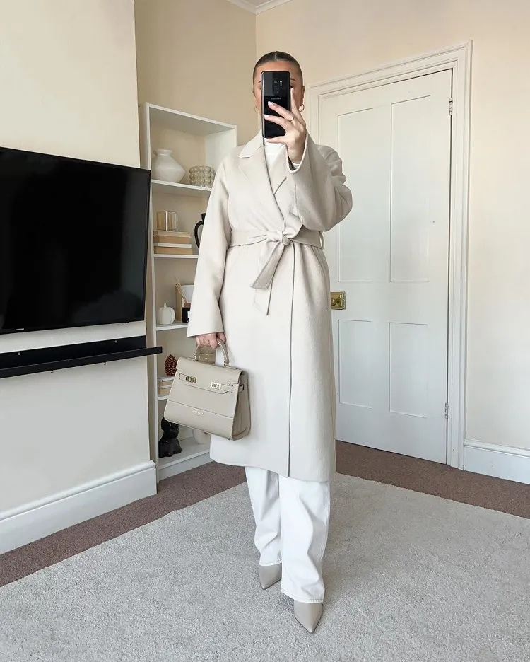 white stylish winter engagement outfit
