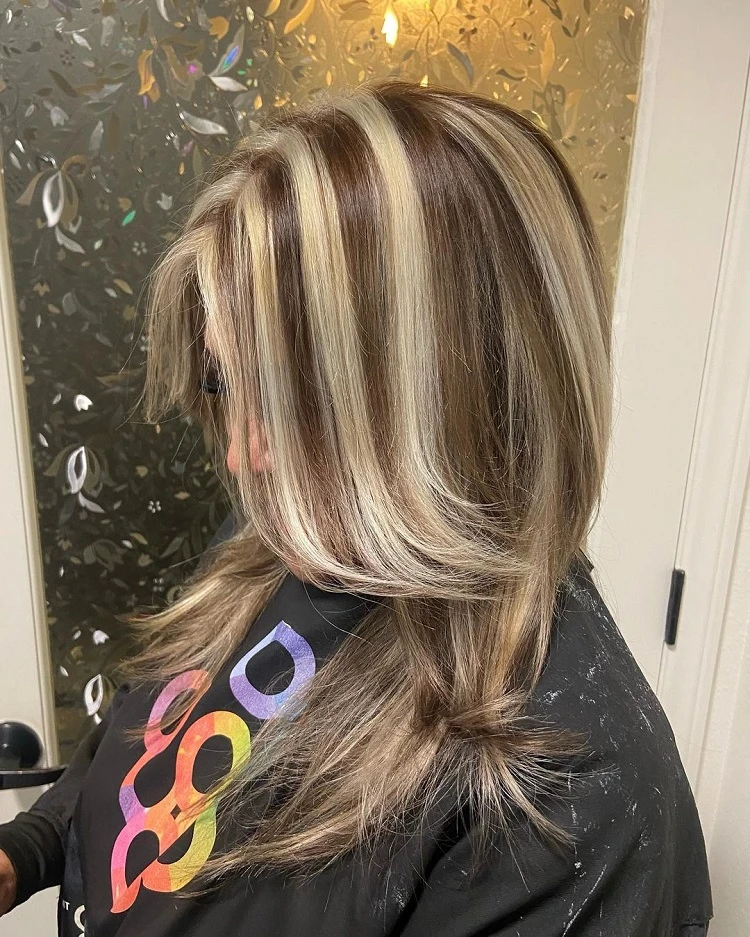 90s chunky highlights with layered cut