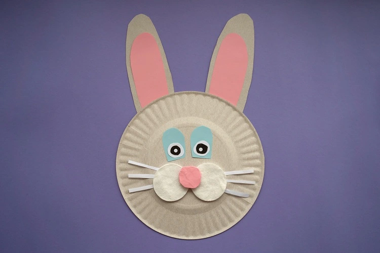 easter bunny craft with paper plates