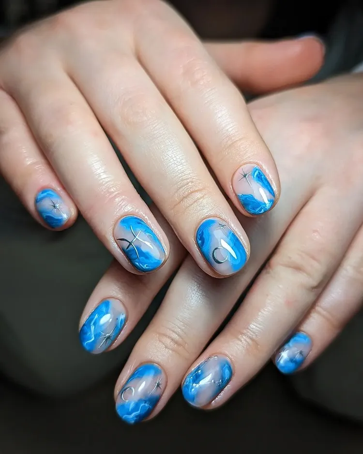 minimalist pisces birthday nails design idea blue and silver chrome