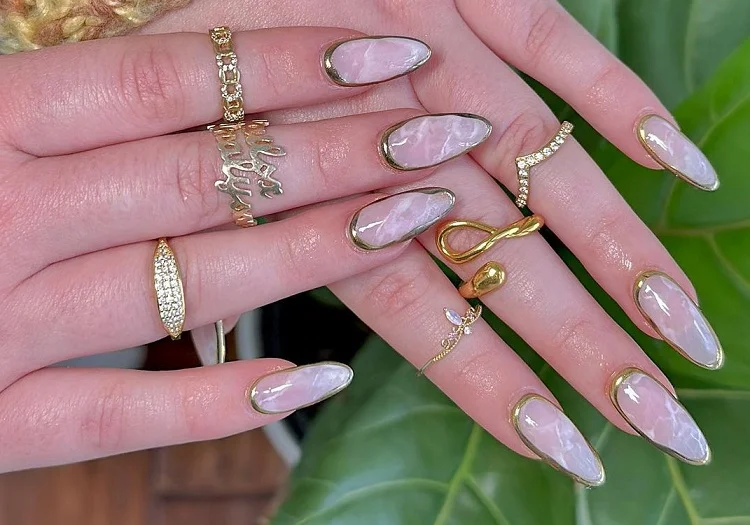 rose quartz nails with gold